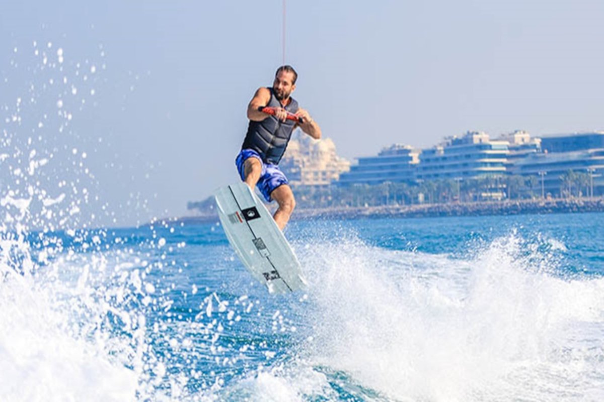 Surf High Experience in Dubai